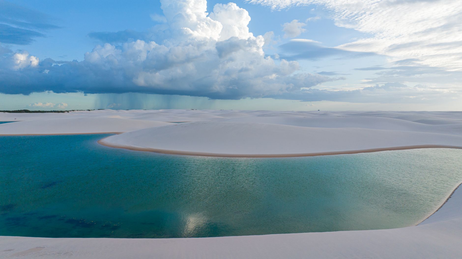 Dunas e cachoeiras do Jalapão